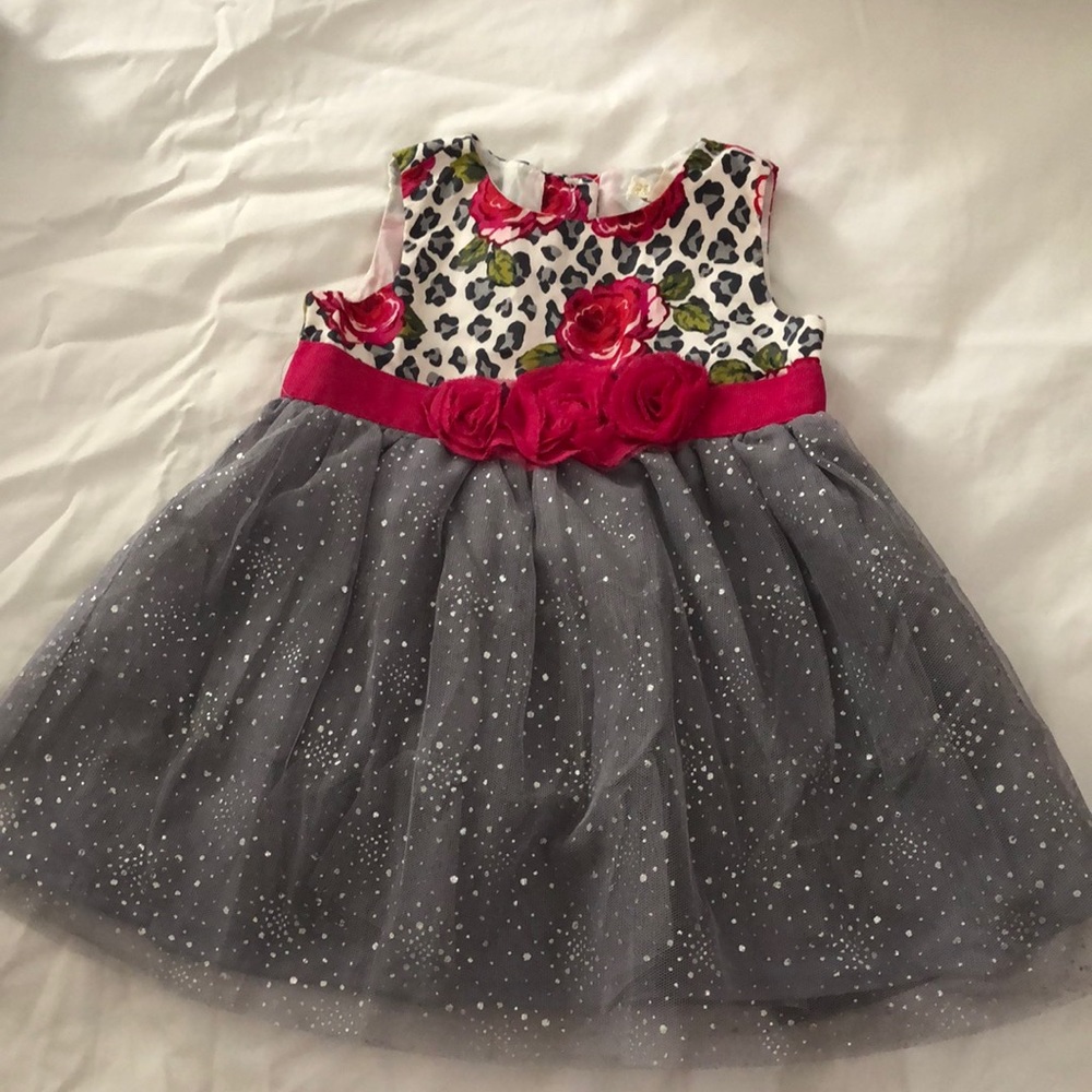 Like New! Children’s Place formal dress 9-12 mos